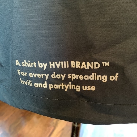 HVIII brand small hooded rain jacket - Picture 2 of 9